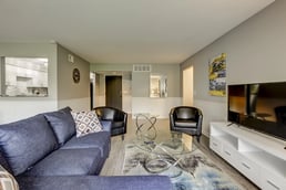 Farmington 32023 W 14 Mile Rd apt 105, Farmington Hills, MI 48334-4-FULL