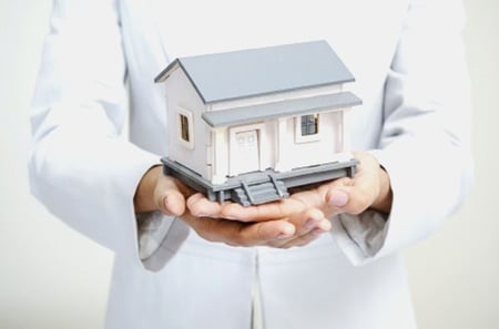house in the hands of a property manager