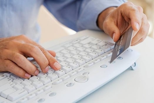 tenant making rental payment online