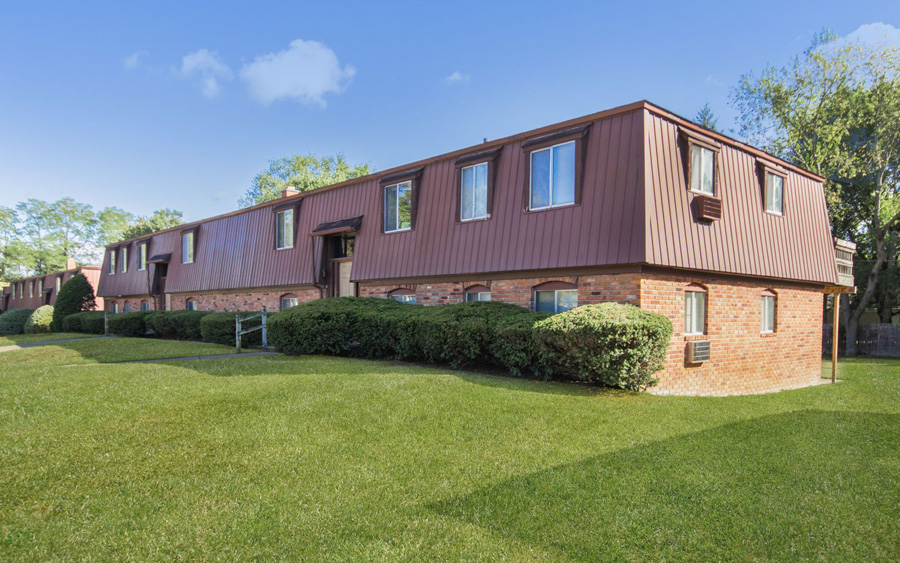 Apartment Housing Z on Decker